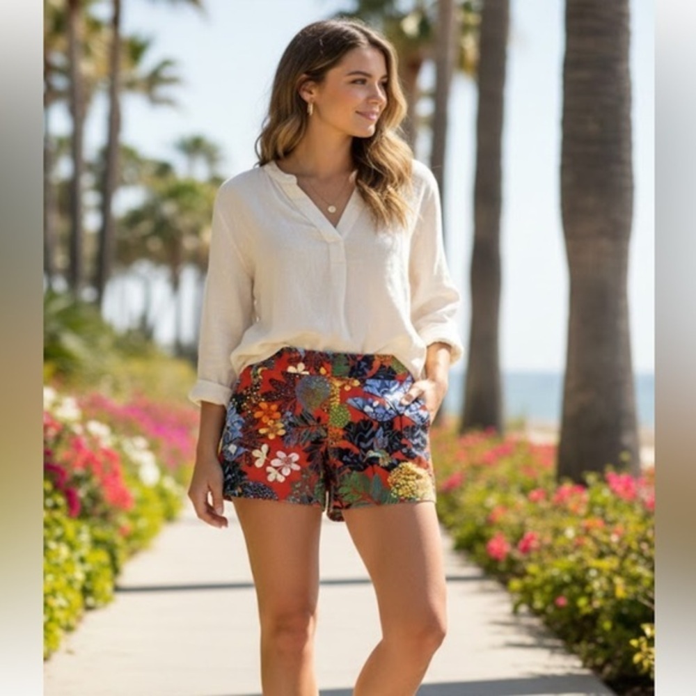 LOFT Vibrant Floral Women's Shorts Size 0